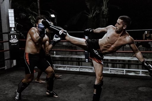 MUAY THAI